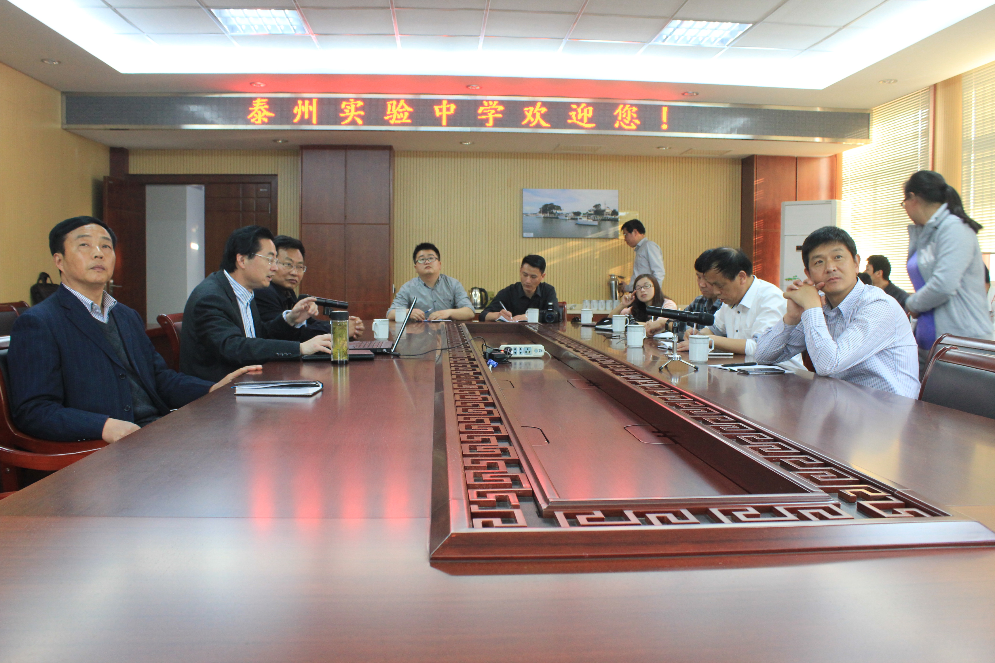 江西省教育考察代表团访问我校