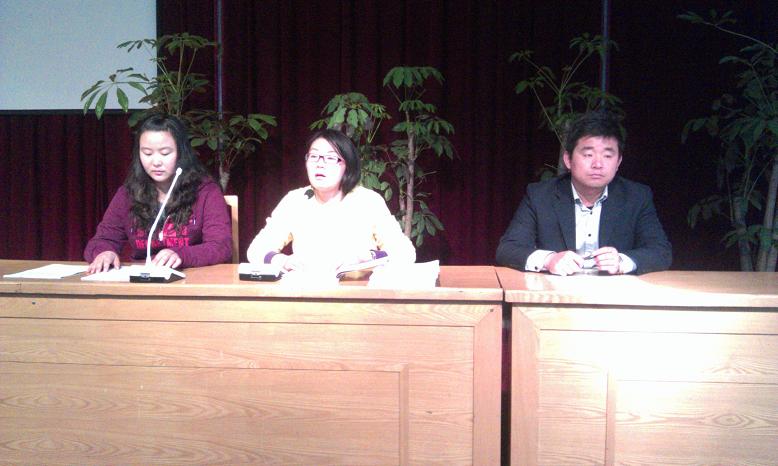 泰州实验中学团委召开团支部例会